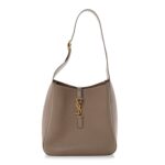 Grained Calfskin Small Le 5 A 7 Soft Hobo Dusty Grey