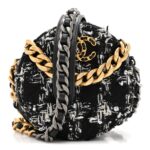 Tweed Quilted 19 Round Clutch With Chain Black White